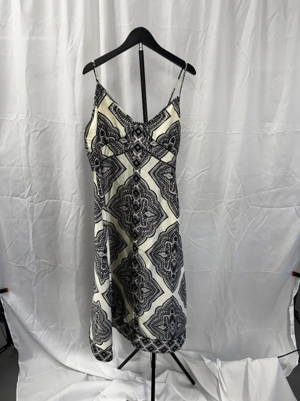 Camila Coelho Black & Cream Slip Dress‎ Size M